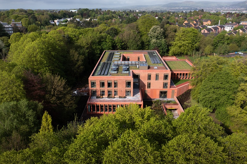 QBS Student Hub set in Stranmillis Conservation Area